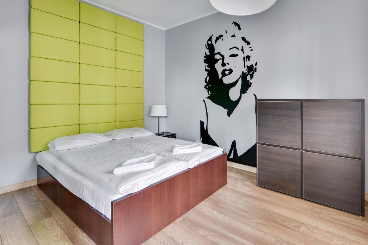 Grand Apartments Szafarnia 8 غدانسك المظهر الخارجي الصورة
